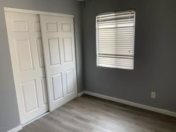 Mesa, AZ 85203,720 E PEPPER Place
