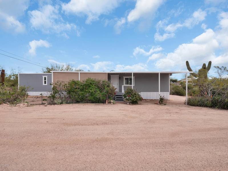 1315 E SCENIC Street, Apache Junction, AZ 85119