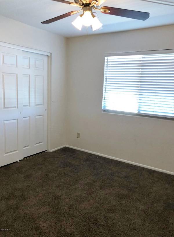 Mesa, AZ 85201,2220 W DORA Street #230