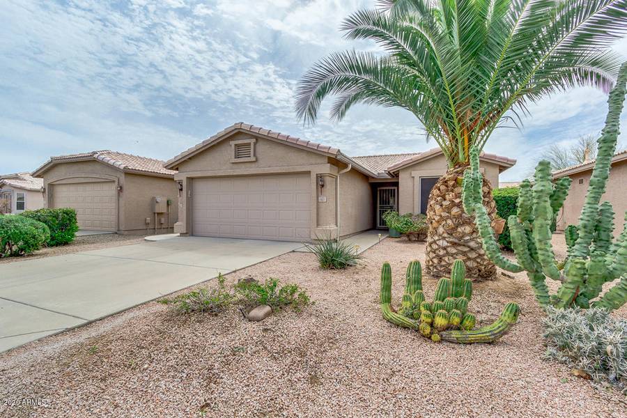 1401 E BELLERIVE Drive, Chandler, AZ 85249