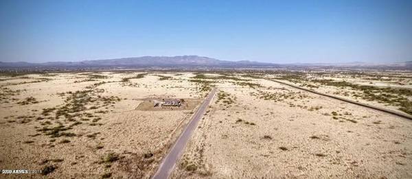 Hereford, AZ 85615,Three Canyons Road #25