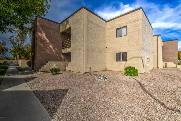 Mesa, AZ 85205,1340 N RECKER Road #204