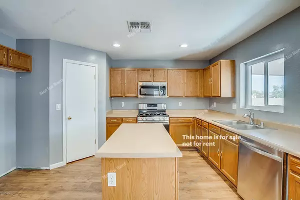 Phoenix, AZ 85043,6005 W WOOD Street