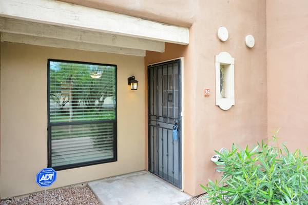 Phoenix, AZ 85020,1425 E DESERT COVE Avenue #26