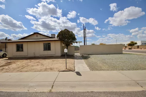 5202 S 46TH Place, Phoenix, AZ 85040