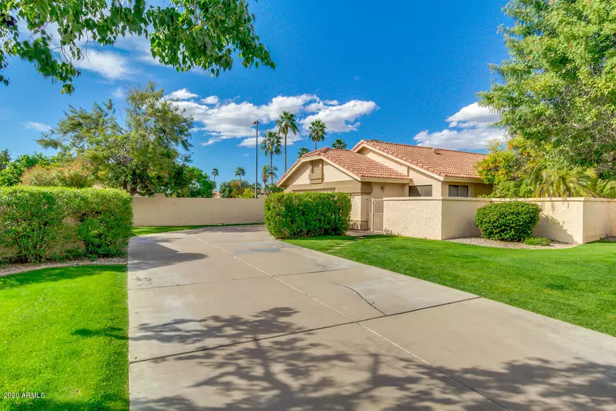 664 S Martinique Court, Gilbert, AZ 85233