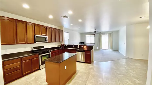 Peoria, AZ 85383,9238 W BLACK HILL Road