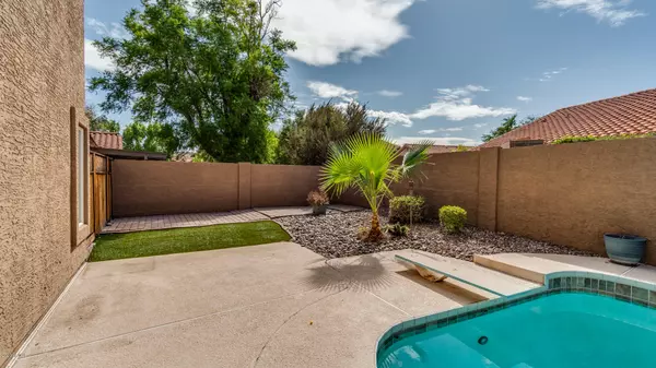 Phoenix, AZ 85044,14076 S 40TH Street