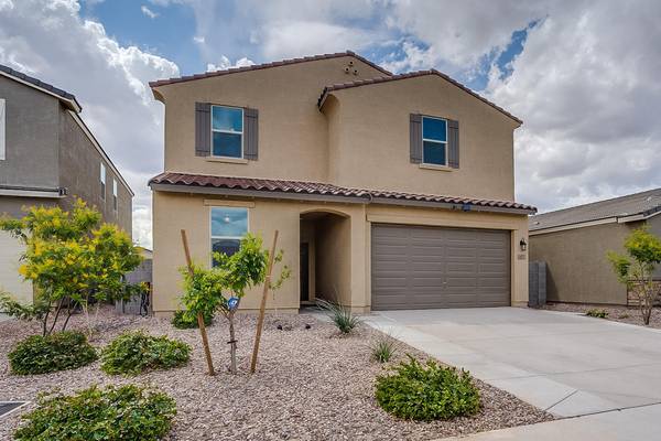 San Tan Valley, AZ 85140,403 W Salali Trail