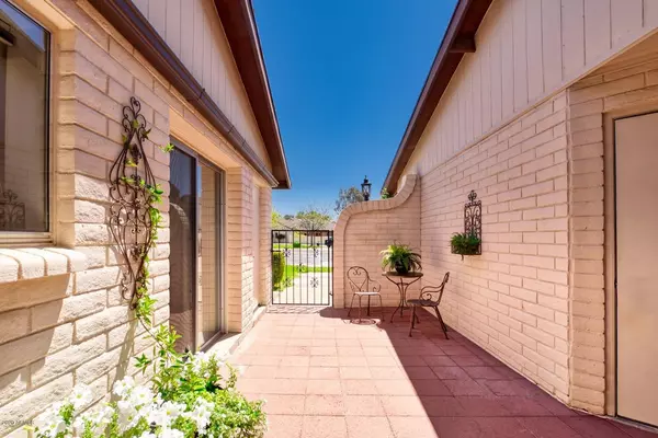 Sierra Vista, AZ 85650,2706 LOPEZ LINK --