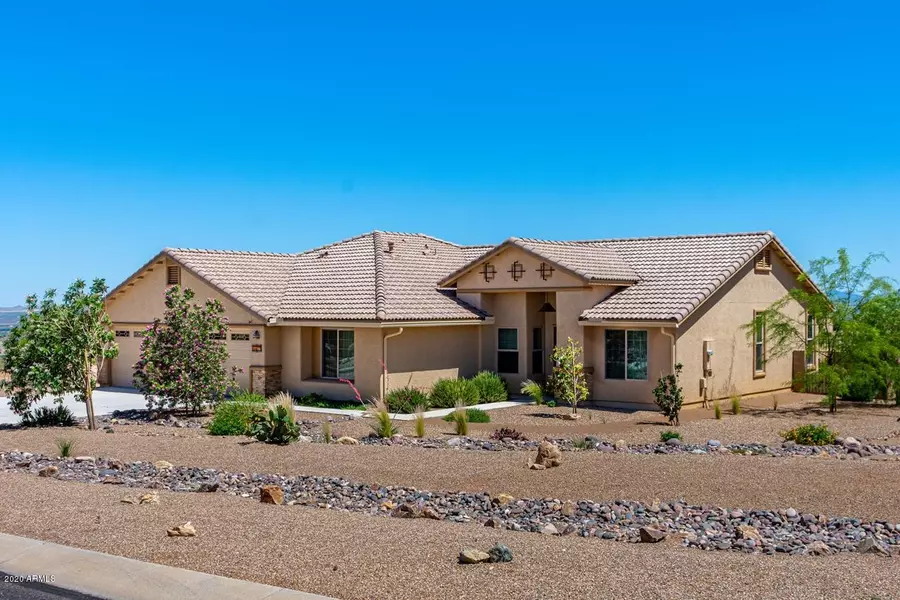 6607 E Saddlehorn Circle, Hereford, AZ 85615