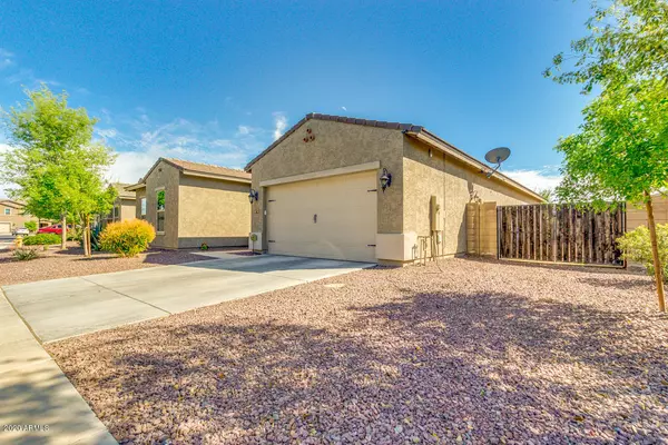 Tolleson, AZ 85353,10523 W RAYMOND Street