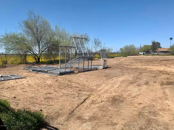 Phoenix, AZ 85041,1542 W SOUTH MOUNTAIN Avenue