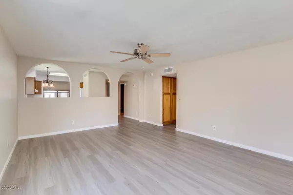 Phoenix, AZ 85044,12640 S 50TH Way