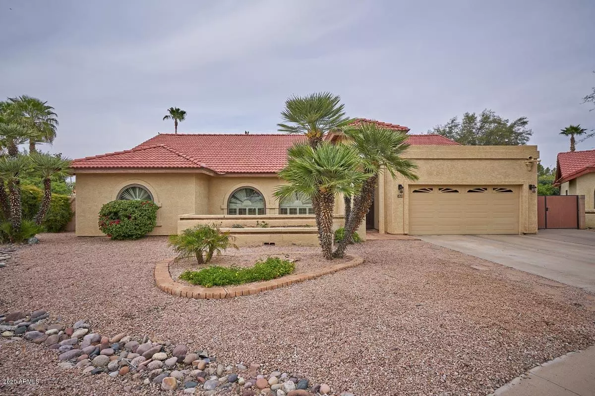 Chandler, AZ 85226,1414 N ALDER Drive