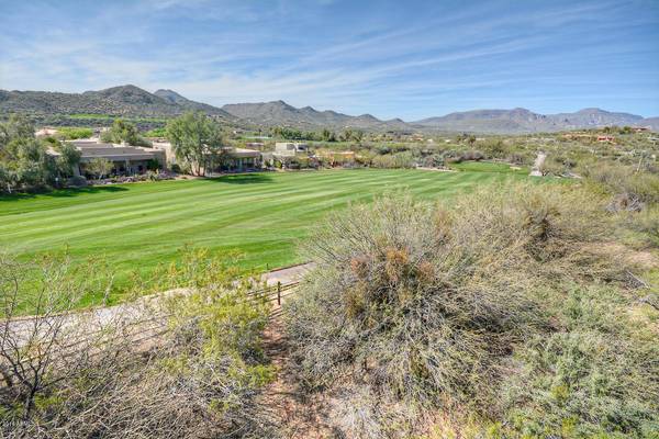 Cave Creek, AZ 85331,5914 E GUNSIGHT Road #1