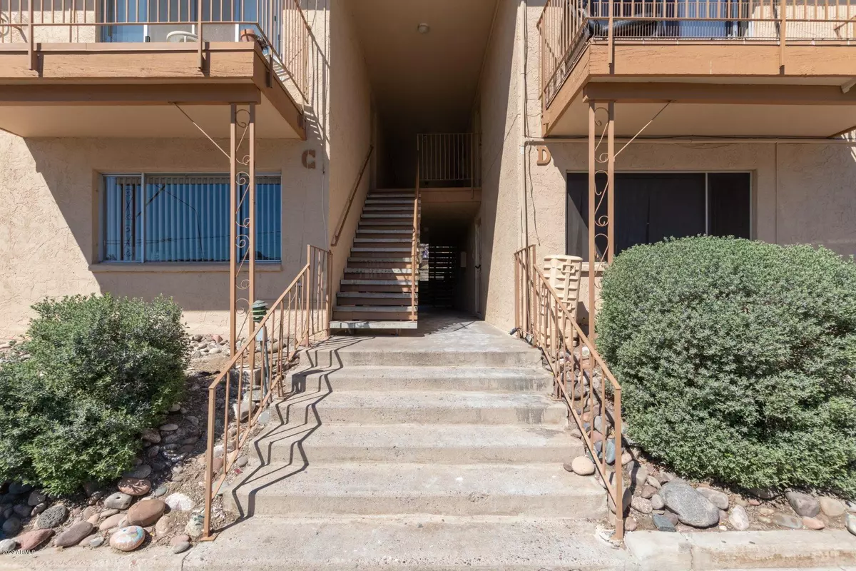 Phoenix, AZ 85020,1130 E BUTLER Drive #D1