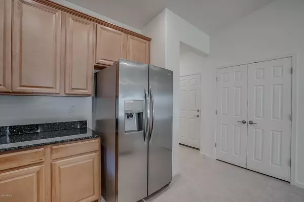 New River, AZ 85087,4225 W GRANITE BASIN Drive
