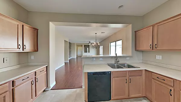 Waddell, AZ 85355,8931 N DININO Court