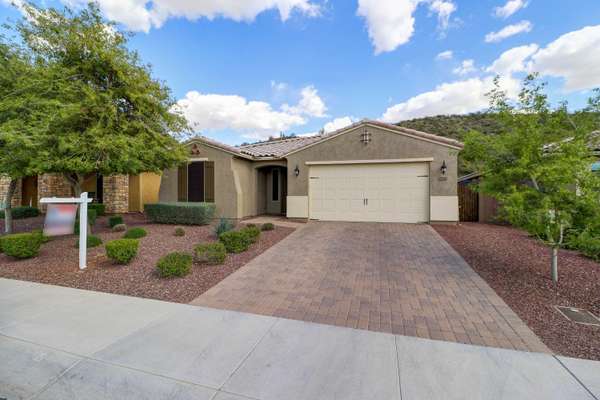 Peoria, AZ 85383,27243 N SKIPPING ROCK Road