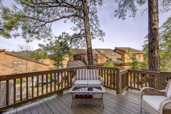 Prescott, AZ 86303,220 Creekside Circle #C