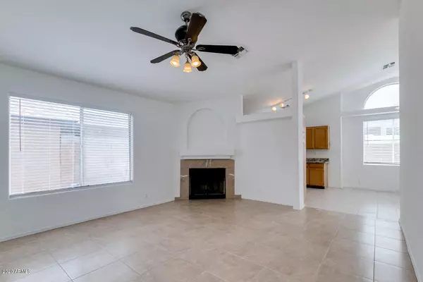 Glendale, AZ 85303,6829 W STATE Avenue