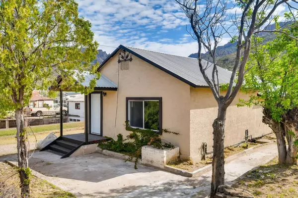 Superior, AZ 85173,781 S STONE Avenue