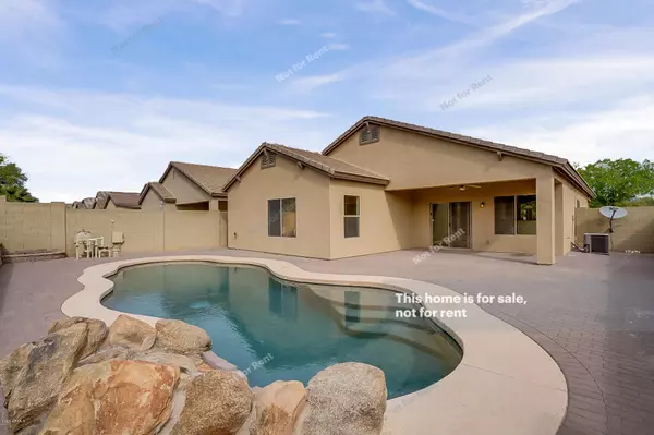 San Tan Valley, AZ 85143,1065 W DESERT HOLLOW Drive