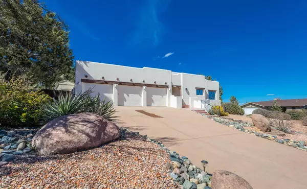 Prescott, AZ 86301,1564 EAGLE RIDGE Road