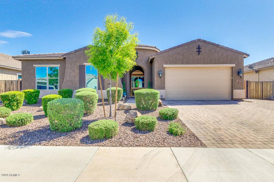 3929 E PEARTREE Lane, Gilbert, AZ 85298