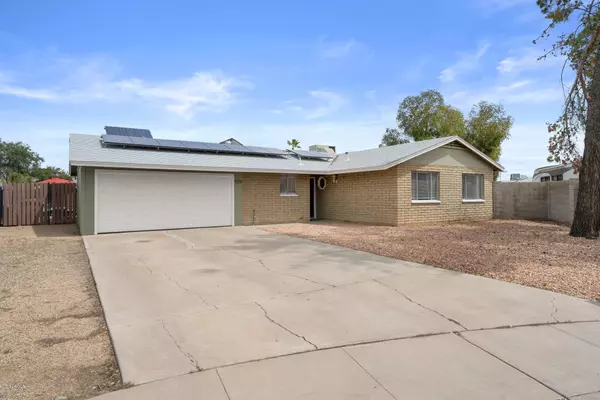 9211 N 52ND Drive, Glendale, AZ 85302