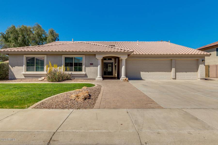 4930 S HUDSON Place, Chandler, AZ 85249