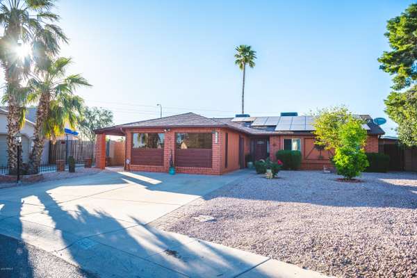 Phoenix, AZ 85033,7432 W COOLIDGE Street W