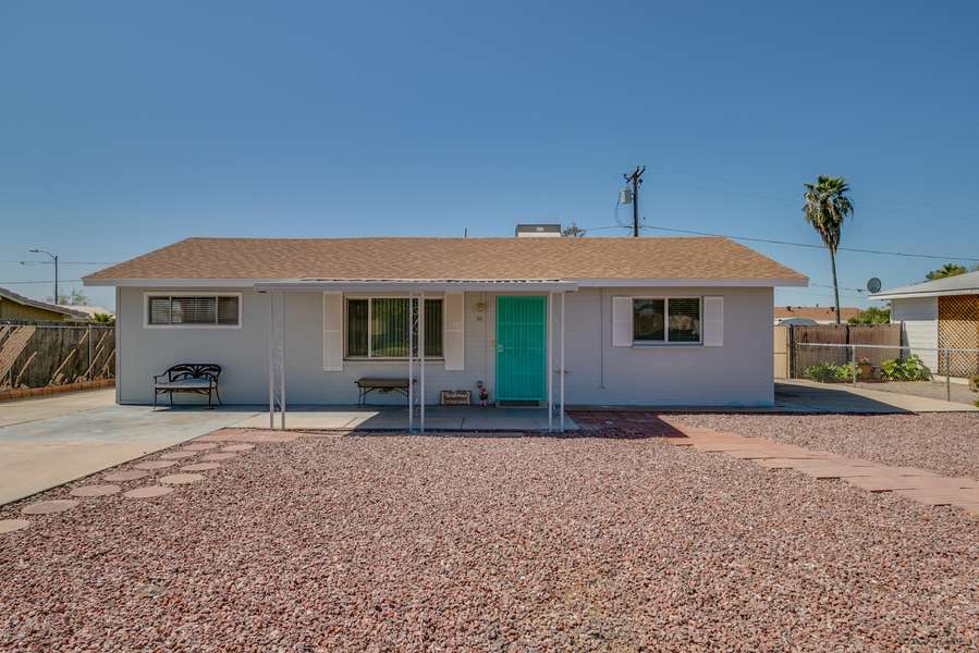 111 PERETZ Circle, Morristown, AZ 85342