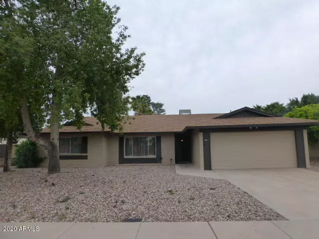 3527 S ELM Street, Tempe, AZ 85282