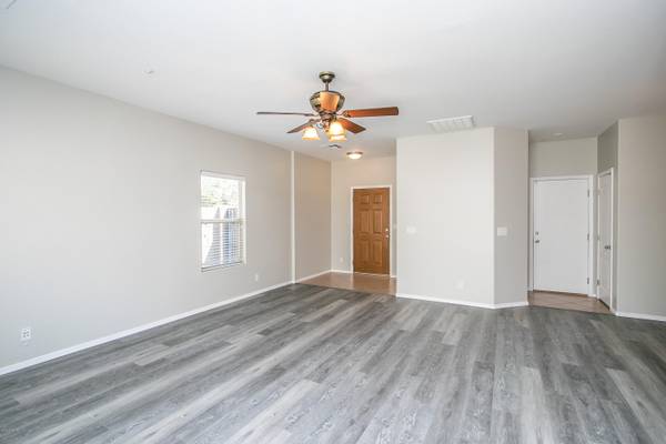 Peoria, AZ 85381,8732 W SURREY Avenue