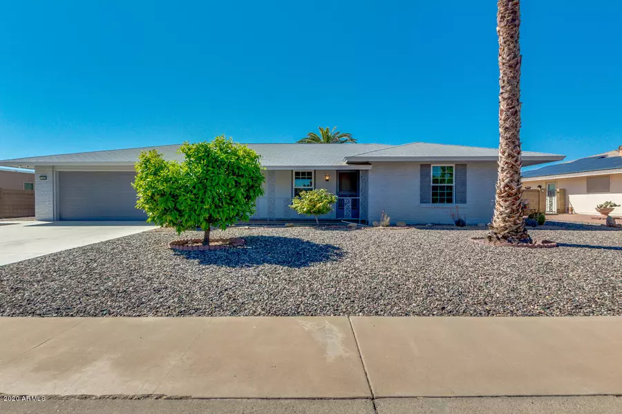 9404 W CEDAR HILL Circle, Sun City, AZ 85351