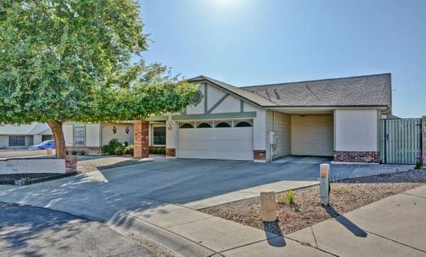 Peoria, AZ 85381,7620 W DAHLIA Drive