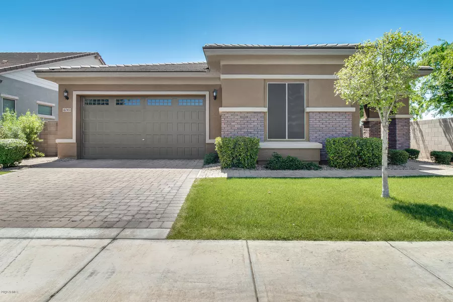 4061 E WEATHER VANE Road, Gilbert, AZ 85296