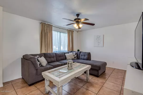 Phoenix, AZ 85015,1920 W Hazelwood Parkway