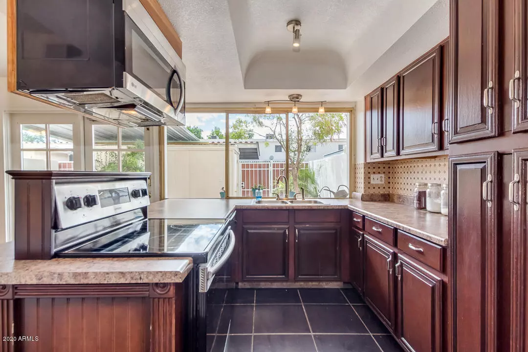 Phoenix, AZ 85015,1920 W Hazelwood Parkway