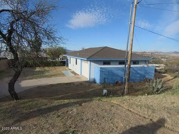 Benson, AZ 85602,681 S VALLEY VIEW Street