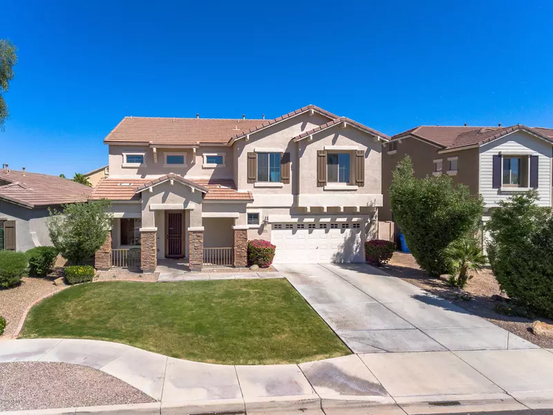 2896 E TRIGGER Way, Gilbert, AZ 85297