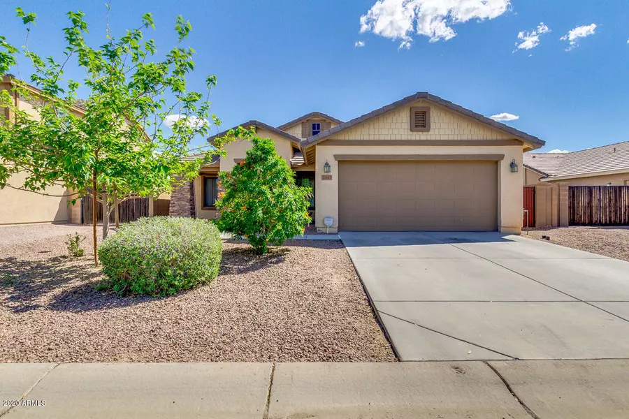 2047 W HALF MOON Circle, Queen Creek, AZ 85144