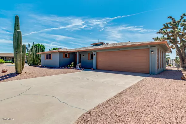 6335 E DALLAS Street, Mesa, AZ 85205