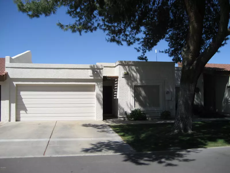 6844 W CARON Drive, Peoria, AZ 85345