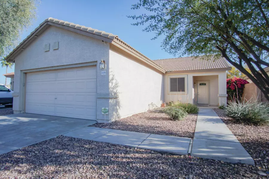 11205 W ALMERIA Road, Avondale, AZ 85392