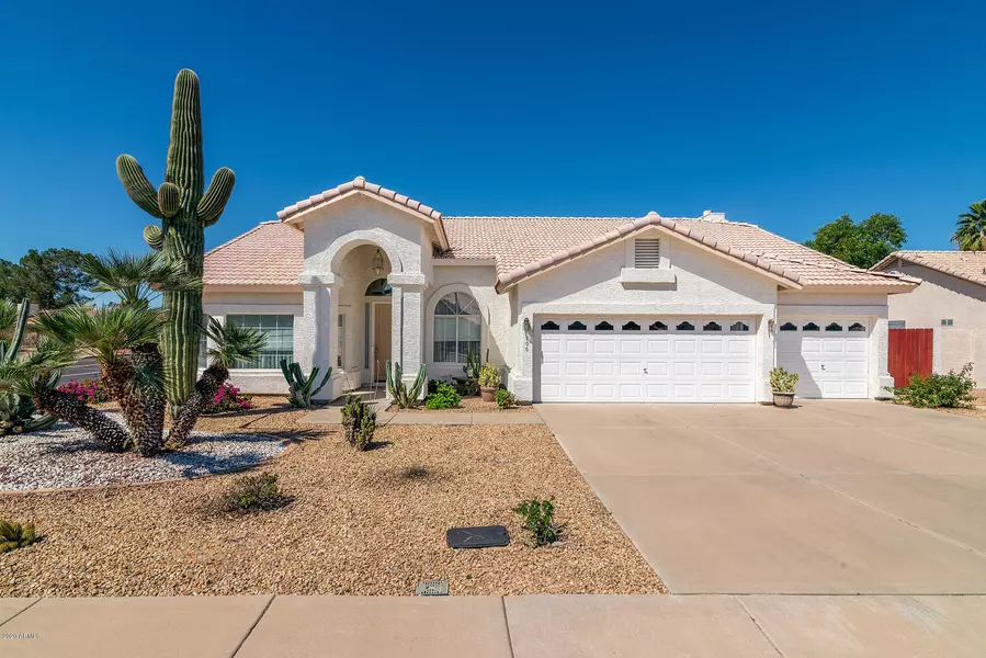 806 N HILL Circle, Mesa, AZ 85203