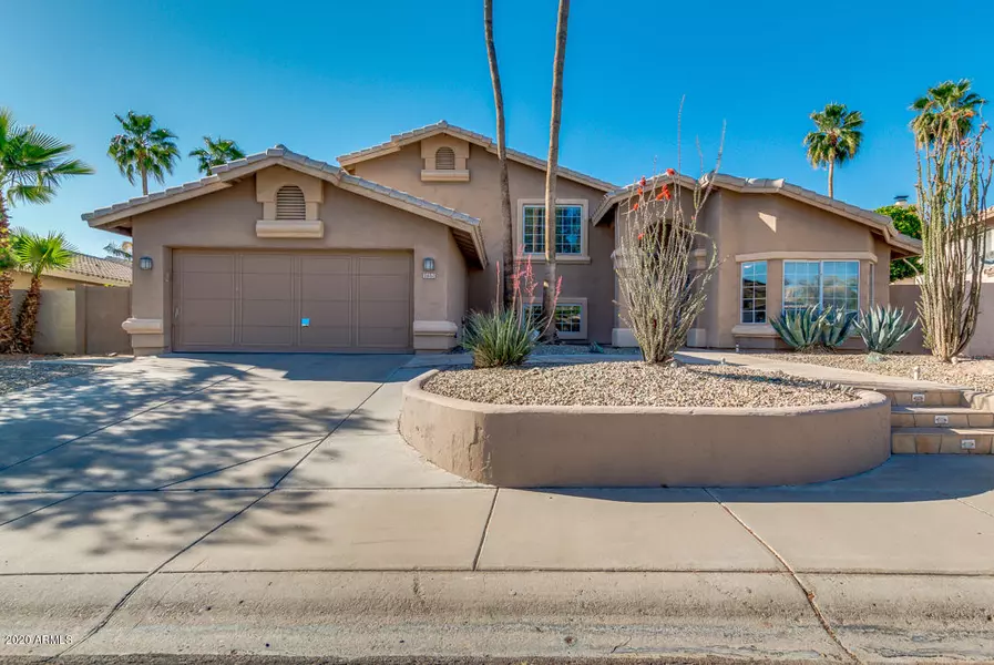 2650 E SOUTH FORK Drive, Phoenix, AZ 85048