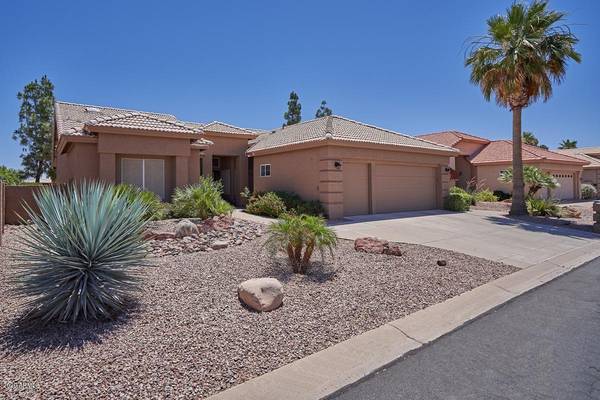 Sun Lakes, AZ 85248,26001 S FLAME TREE Drive